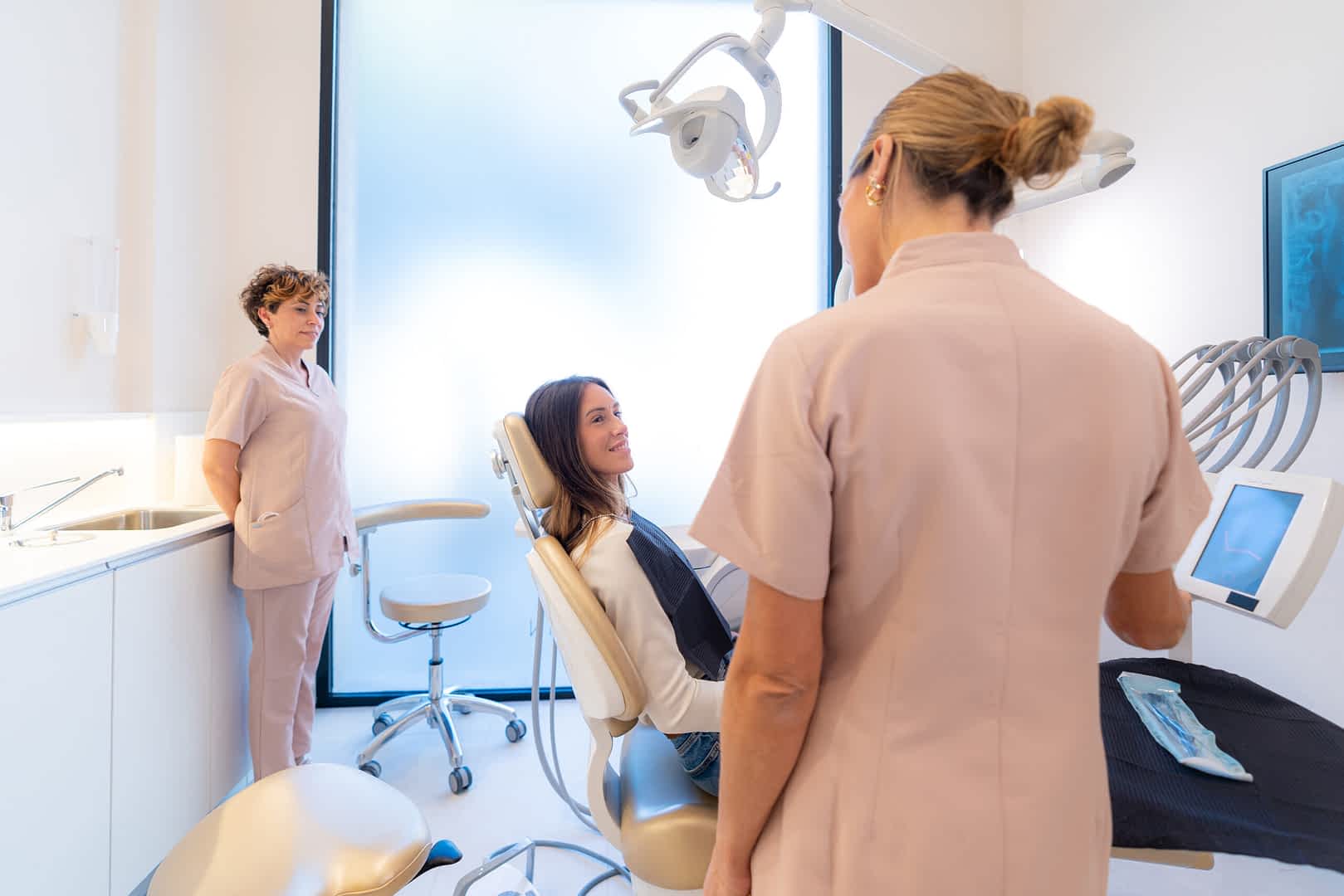 best-dentist-kingston- surrey