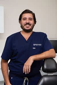 5--Dr_Carlos_Diez_Acero_Specialist_In_Orthodontics_GDC_NO._292679