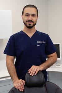 Dr_Aydin_Yazdizadeh_Dental_Surgeon_GDC_NO._142054