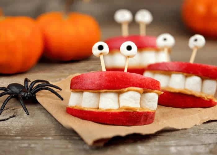 Be kind to your teeth this halloween