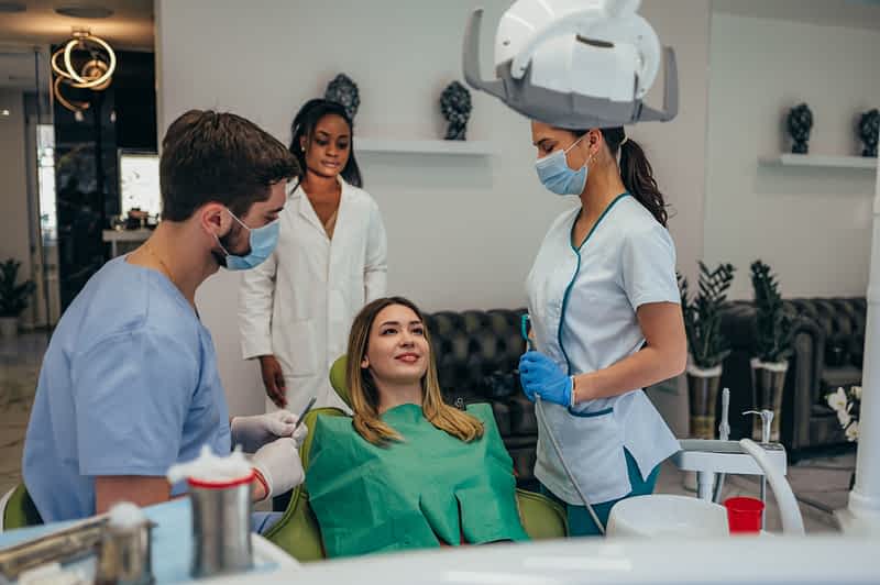 Your Trusted Emergency Dentist in Leighton Buzzard: Banning Dental Group 1 emergency-dentist-leighton-buzzard
